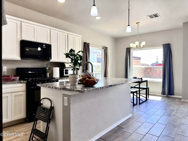 12016 Iron Hollow Street, Socorro, TX 79927