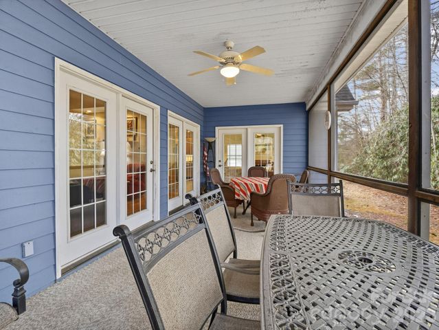 220 Jonathan Creek Drive, Etowah, NC 28729