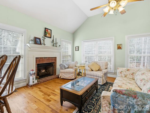 220 Jonathan Creek Drive, Etowah, NC 28729