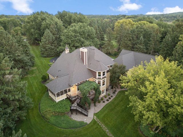 4570 Neal Avenue N, Stillwater, MN 55082