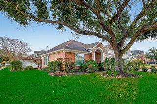 2214 Ruffian Lane, Stafford, TX 77477