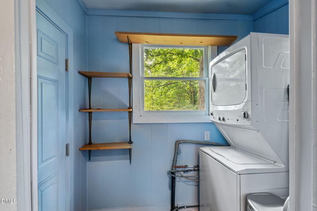 115 W Vernon Avenue, Wake Forest, NC 27587