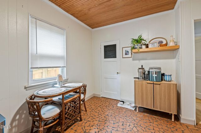 115 W Vernon Avenue, Wake Forest, NC 27587