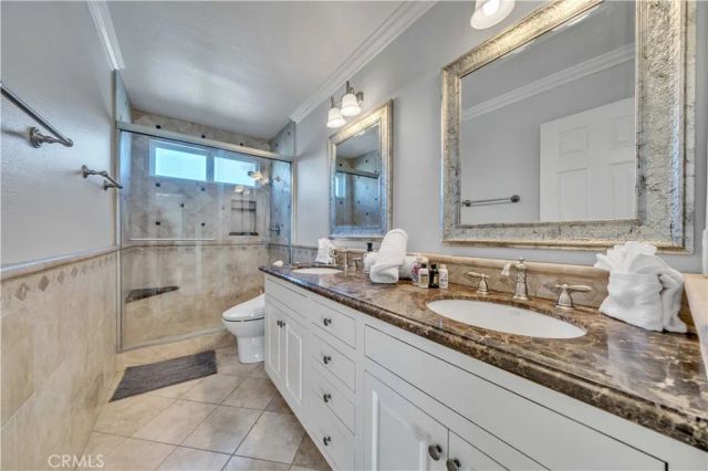 20 Coldbrook, Irvine, CA 92604