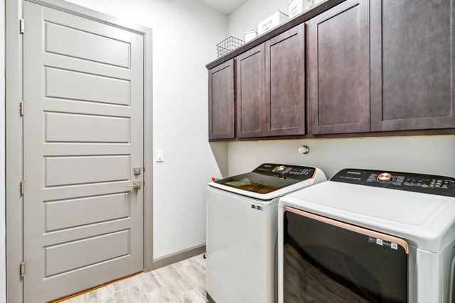 3509 Deledda Road NE, Rio Rancho, NM 87144