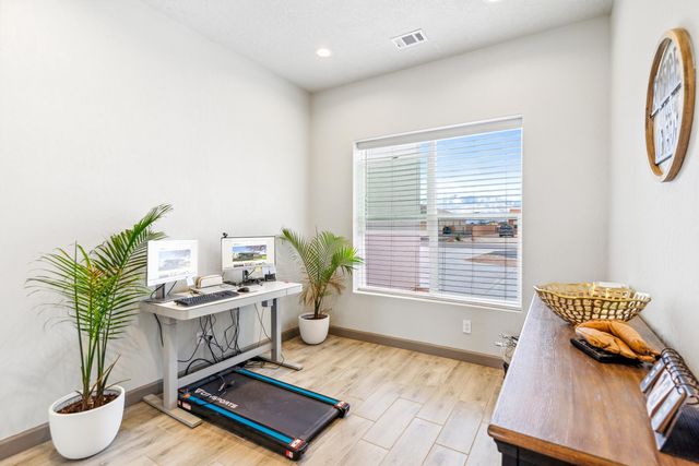 3509 Deledda Road NE, Rio Rancho, NM 87144