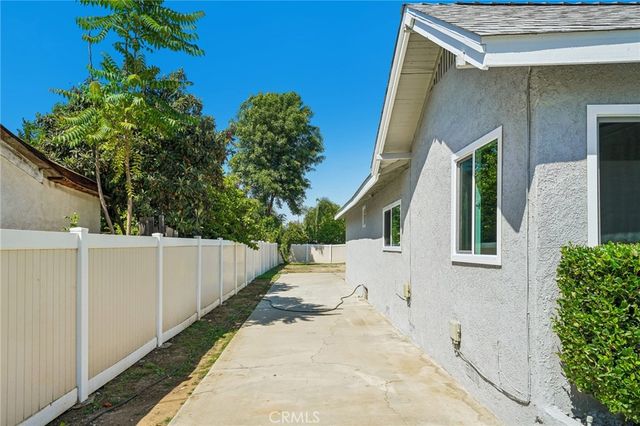 2743 12th Street, Riverside, CA 92507