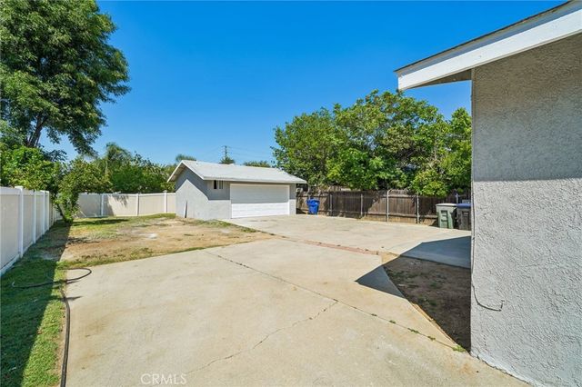 2743 12th Street, Riverside, CA 92507