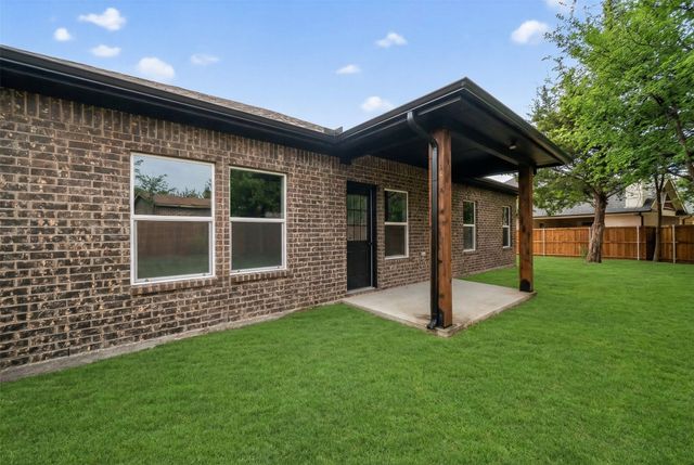 120 E Woodell Drive, Glenn Heights, TX 75154