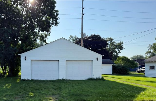 309 N Spruce Street, Monon, IN 47959