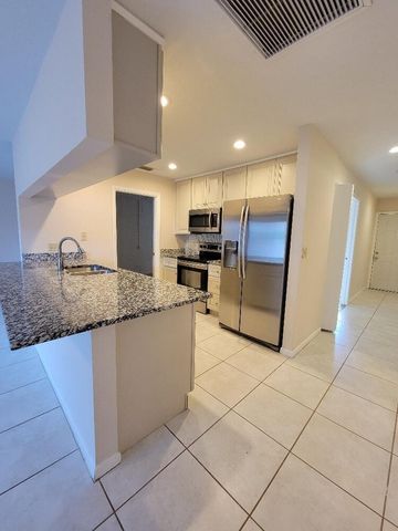 1087 Goldenrod Road, Wellington, FL 33414