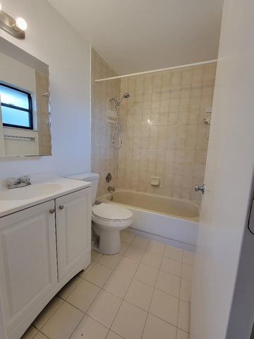 1087 Goldenrod Road, Wellington, FL 33414