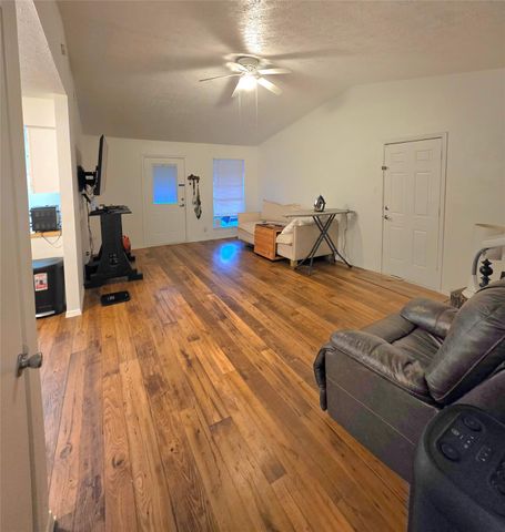 15208 Spring Hill LN A, Pflugerville, TX 78660