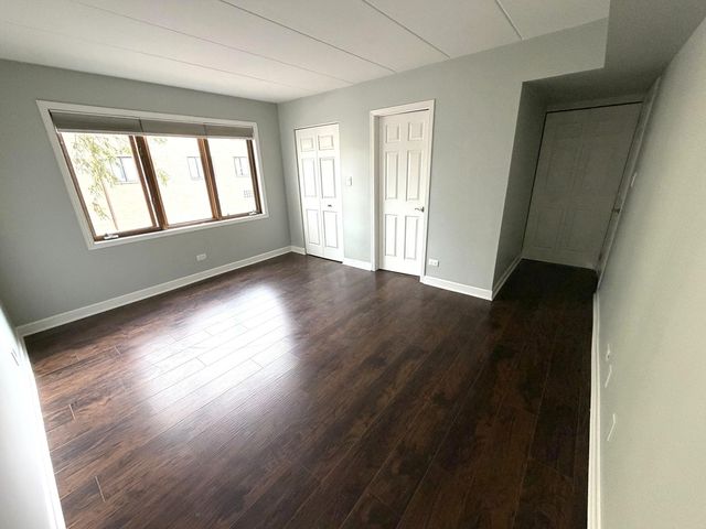 4530 W 93rd Street 1D, Oak Lawn, IL 60453