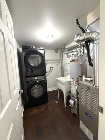 4530 W 93rd Street 1D, Oak Lawn, IL 60453