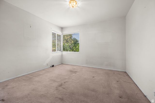 1181 E LORRAINE DR, Millcreek, UT 84106