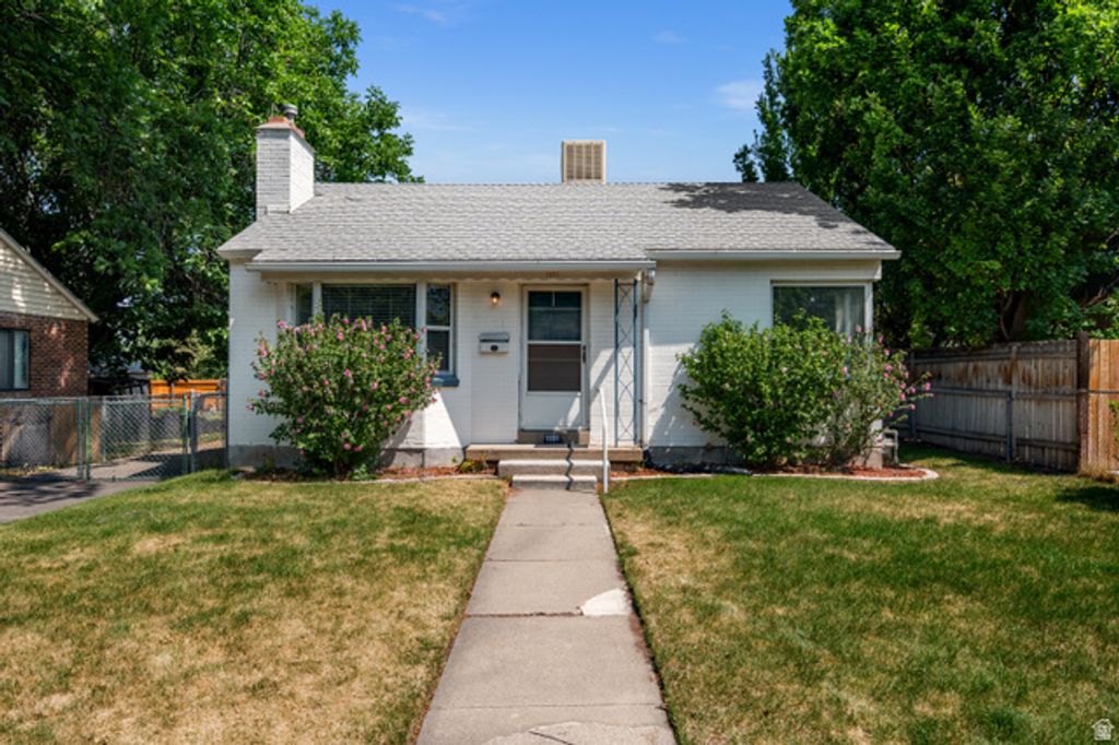 1181 E LORRAINE DR, Millcreek, UT 84106