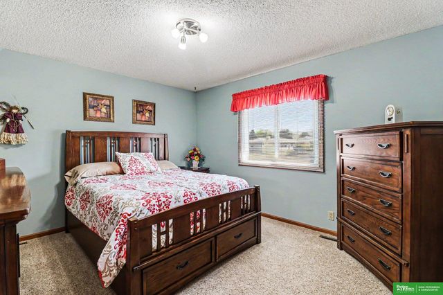 2962 Nebraska Avenue, Fremont, NE 68025