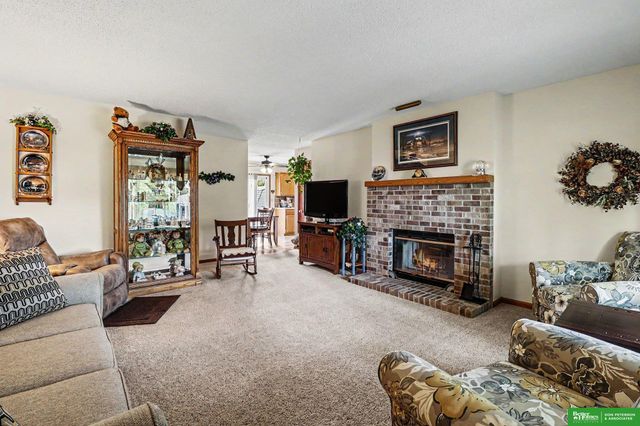 2962 Nebraska Avenue, Fremont, NE 68025