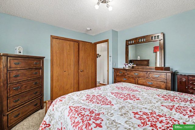 2962 Nebraska Avenue, Fremont, NE 68025