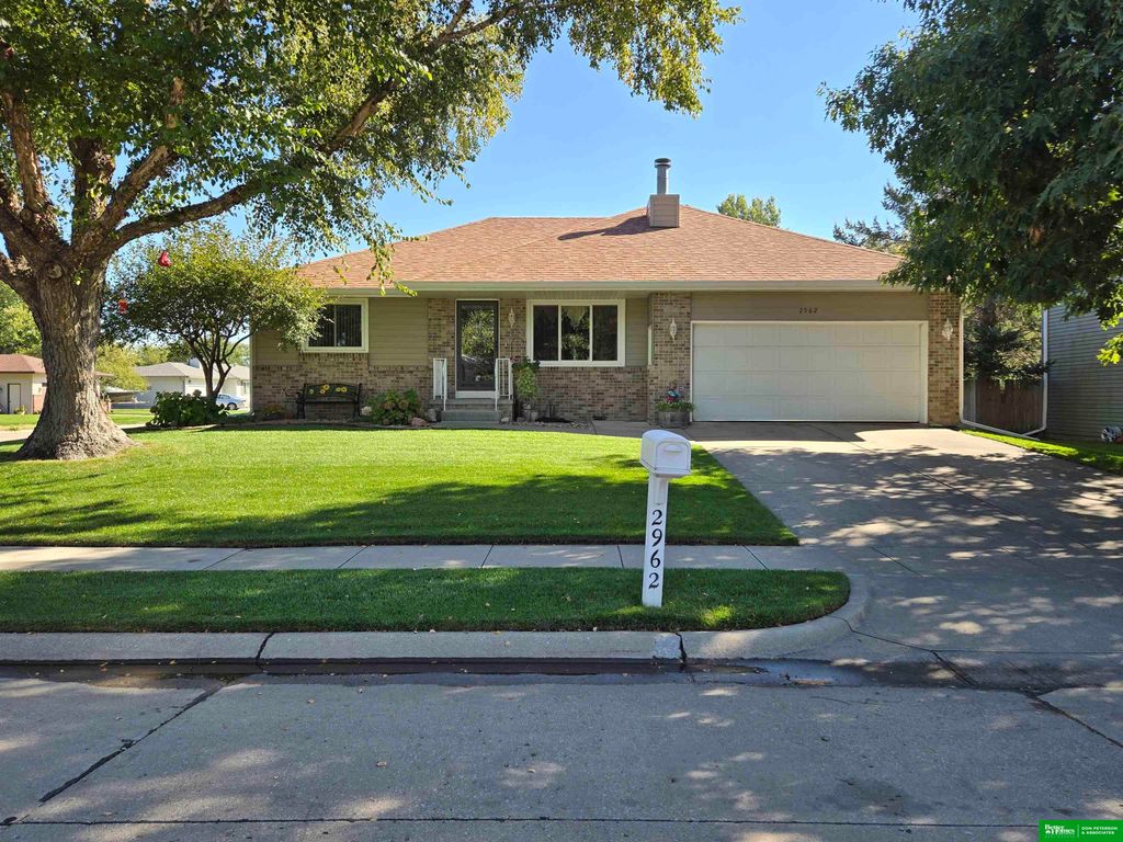 2962 Nebraska Avenue, Fremont, NE 68025