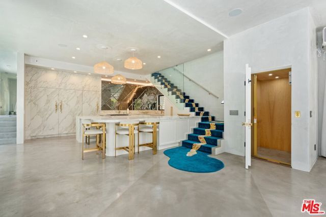 15 Reef Street, Marina Del Rey, CA 90292