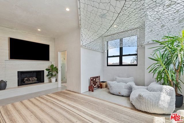 15 Reef Street, Marina Del Rey, CA 90292