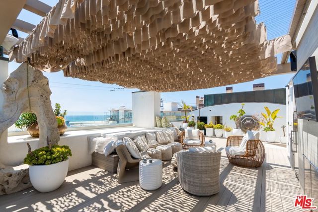 15 Reef Street, Marina Del Rey, CA 90292
