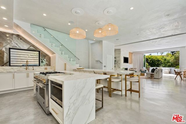 15 Reef Street, Marina Del Rey, CA 90292
