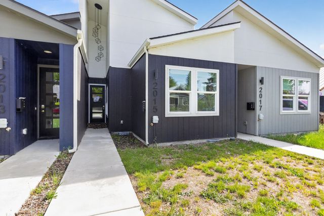 2015 W NORA St, Spokane Valley, WA 99205