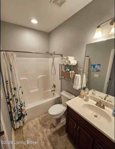 177 Terrace Dr, Mt Washington, KY 40047