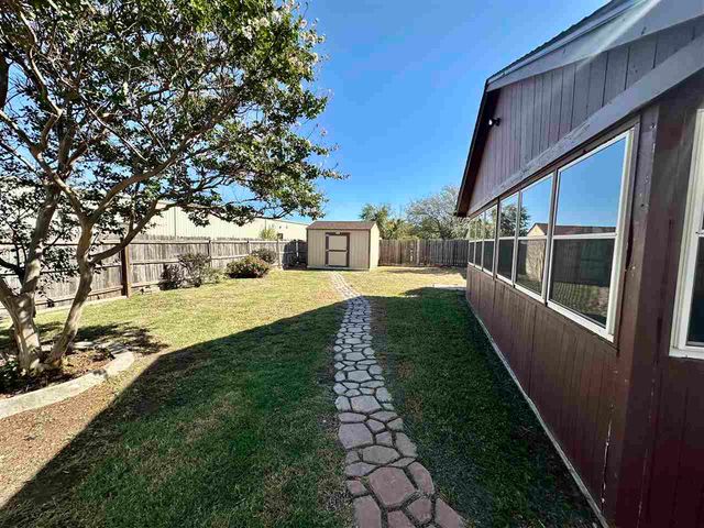 7015 NW Taylor, Lawton, OK 73505