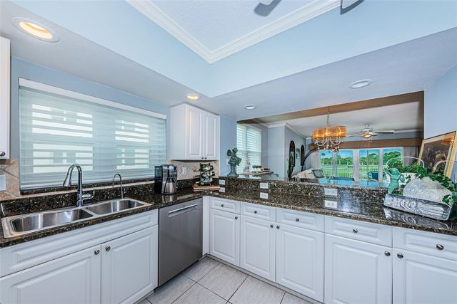 1200 COUNTRY CLUB DRIVE 5101, Largo, FL 33771