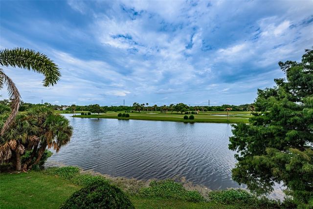 1200 COUNTRY CLUB DRIVE 5101, Largo, FL 33771