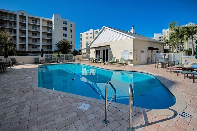1200 COUNTRY CLUB DRIVE 5101, Largo, FL 33771