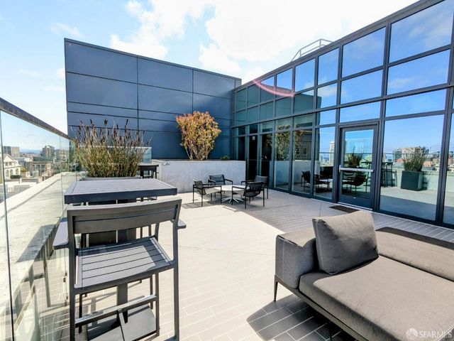 1688 Pine Street E313, San Francisco, CA 94109