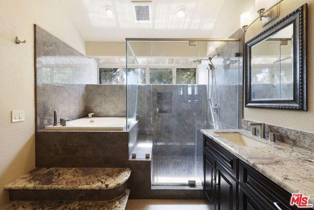 16246 Avenida San Miguel, La Mirada, CA 90638