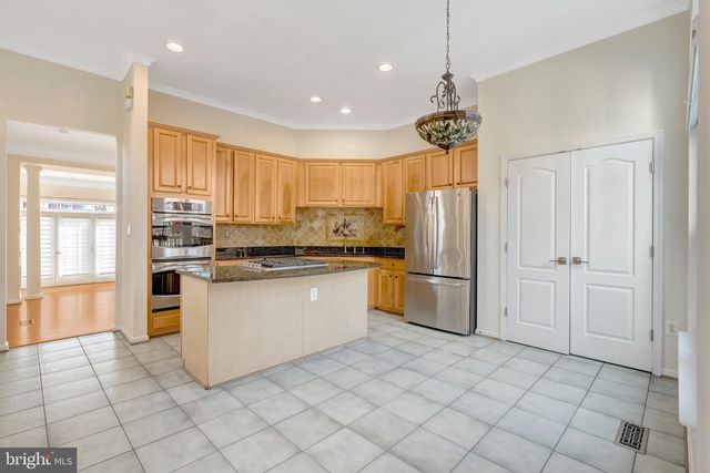 13582 BIG BOULDER RD, Herndon, VA 20171