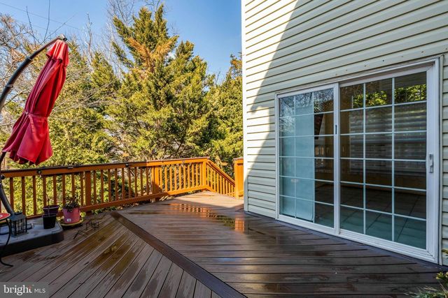 13582 BIG BOULDER RD, Herndon, VA 20171