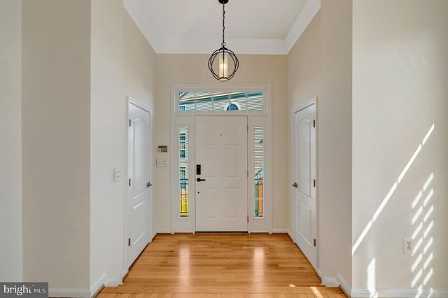 13582 BIG BOULDER RD, Herndon, VA 20171