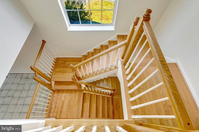 13582 BIG BOULDER RD, Herndon, VA 20171