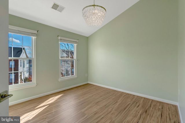 13582 BIG BOULDER RD, Herndon, VA 20171