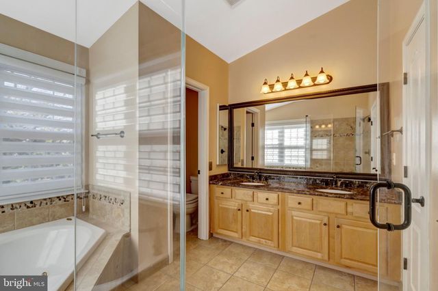 13582 BIG BOULDER RD, Herndon, VA 20171