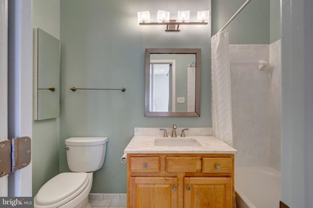 13582 BIG BOULDER RD, Herndon, VA 20171