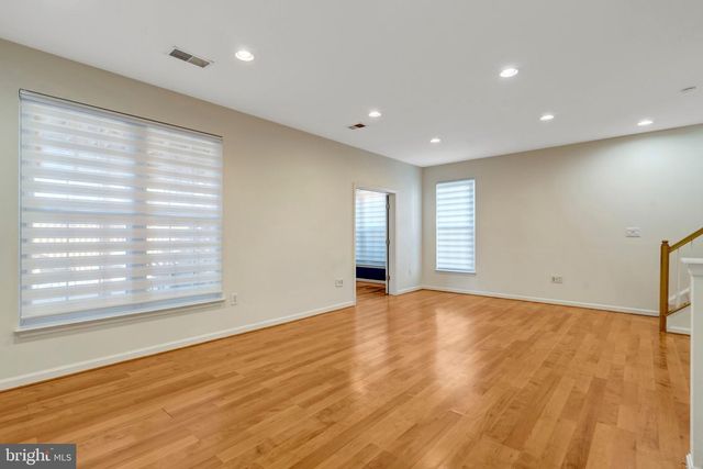 13582 BIG BOULDER RD, Herndon, VA 20171