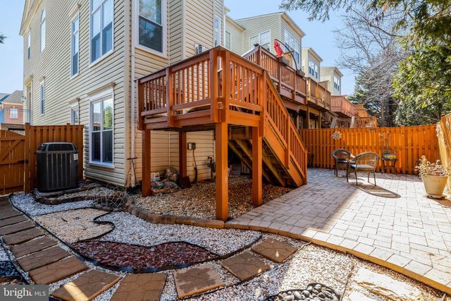 13582 BIG BOULDER RD, Herndon, VA 20171