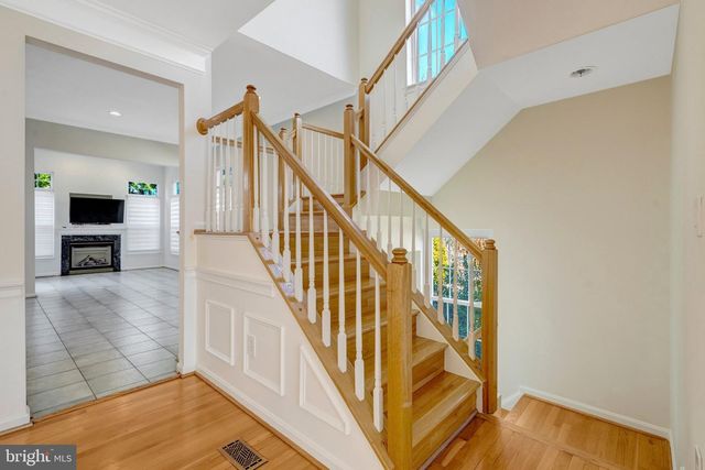 13582 BIG BOULDER RD, Herndon, VA 20171