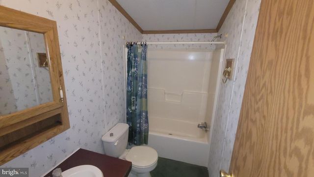 16 PAWNEE DR, Windsor, PA 17366