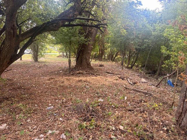 331 E Bear Creek Road, Glenn Heights, TX 75154