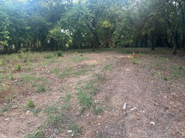 331 E Bear Creek Road, Glenn Heights, TX 75154